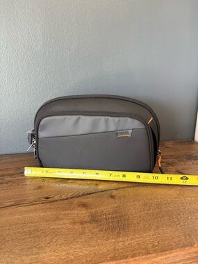 NWT Inateck Compact Gray Travel Organizer Pouch